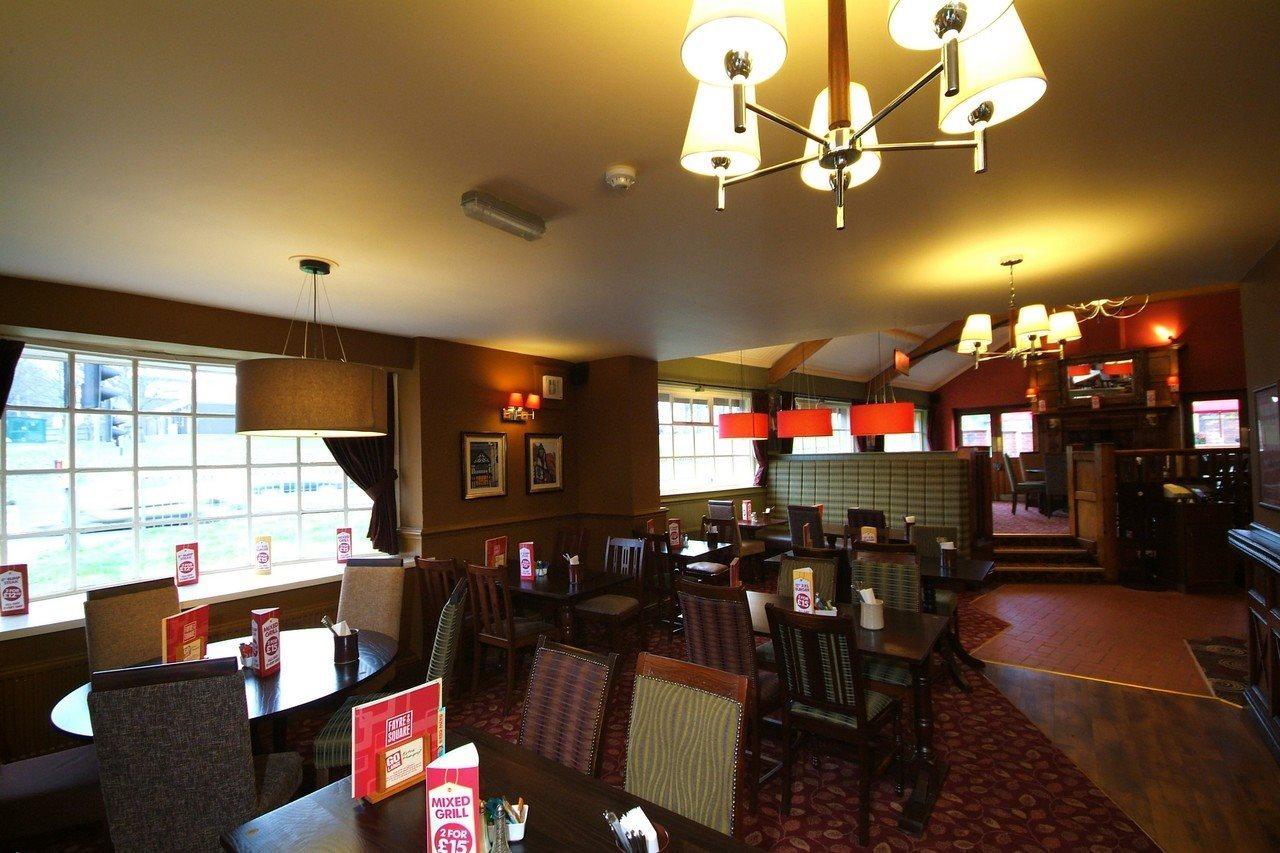 Premier Inn Chester Central - North Exterior foto
